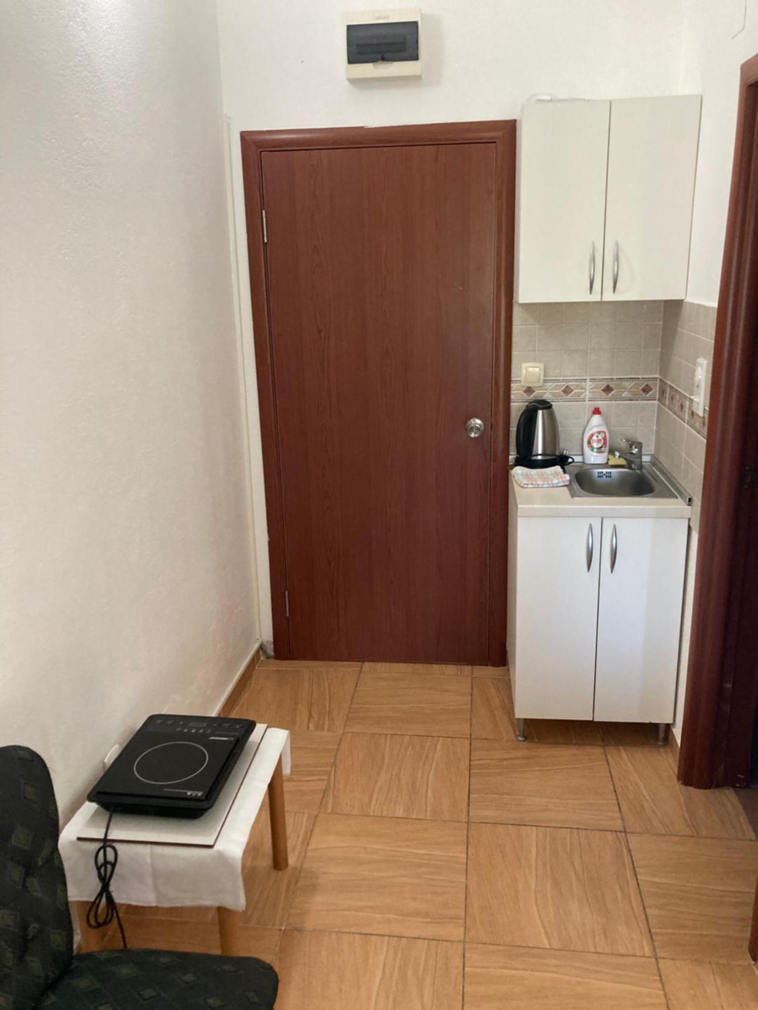 Guest House Andrea Budua Esterno foto